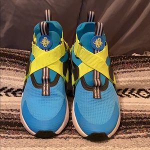 Nike Air City Huaraches